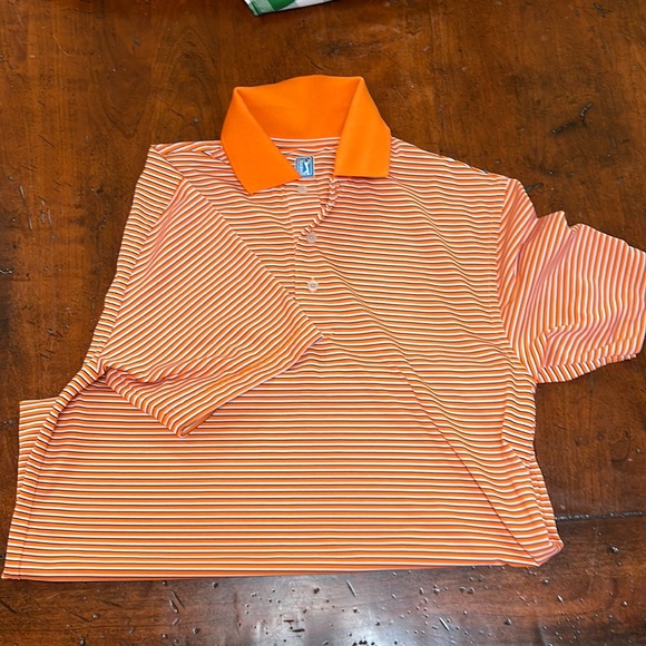 PGA Tour Golf Shirt. - Picture 1 of 2